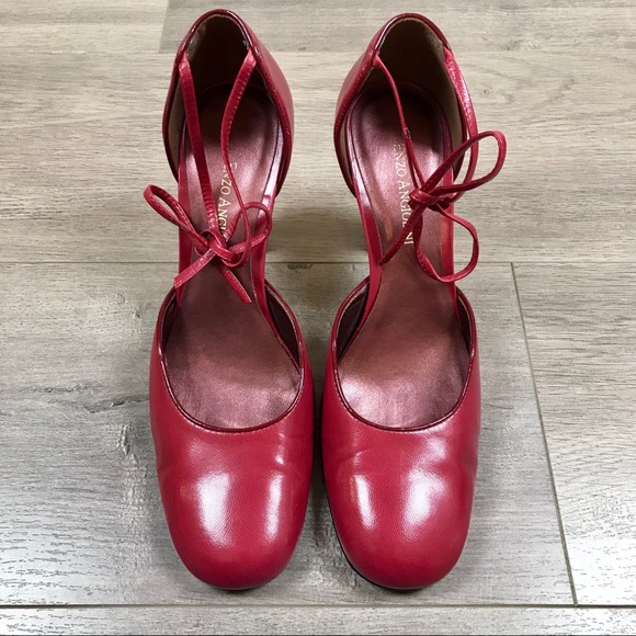 SOLD 50% Off Sale! ENZO ANGIOLINI • Leather Heels - Picture 4 of 13